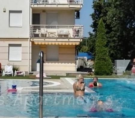 Aqua Wellness Apartments Гайдусобосло Екстер'єр фото